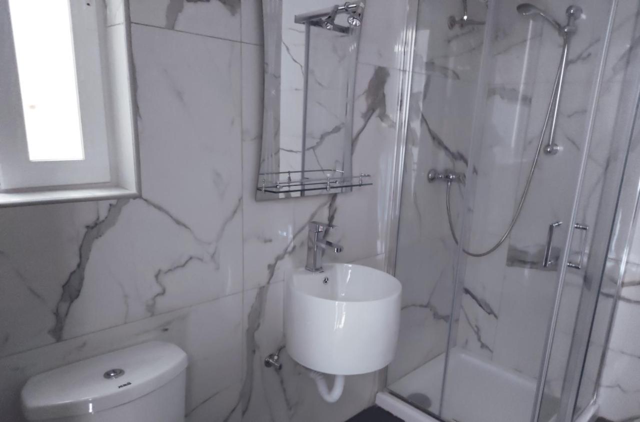 Privilege Suite Sliema Bagian luar foto