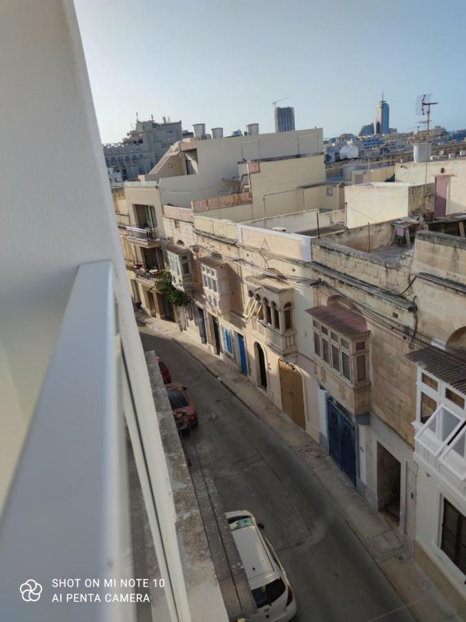 Privilege Suite Sliema Bagian luar foto