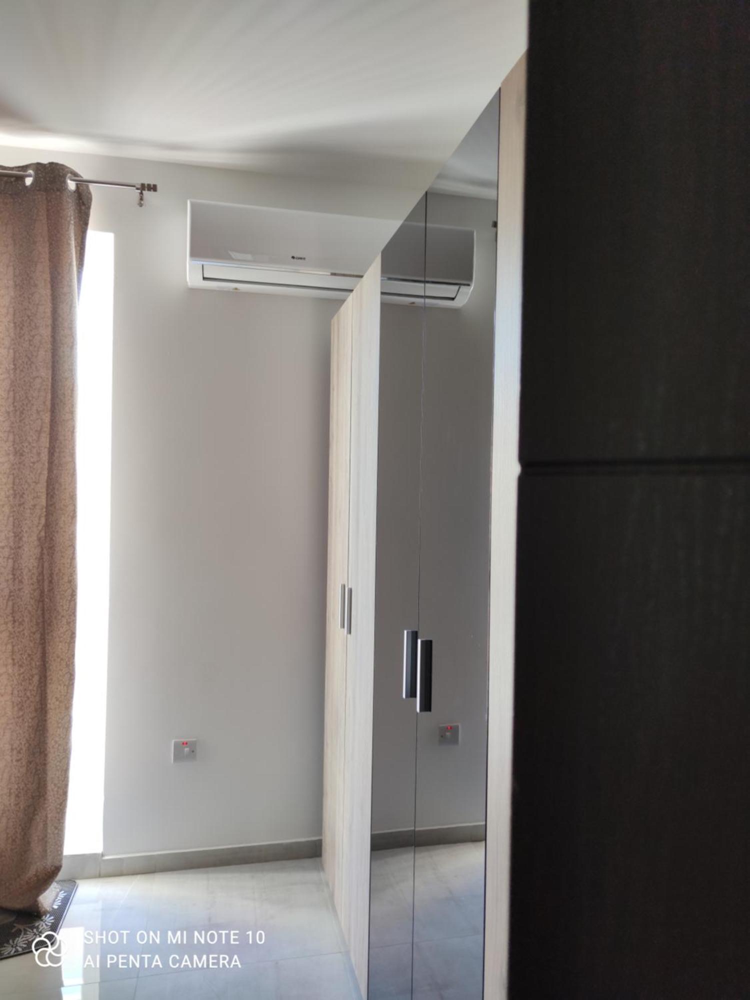Privilege Suite Sliema Ruang foto